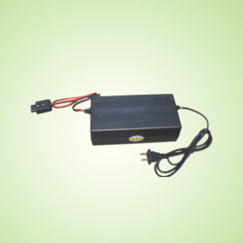 TW-C19  车载式外接电源